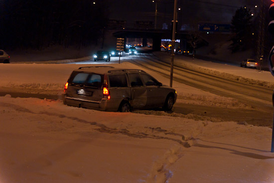 Hösten nalkas och sen kommer snön Hösten nalkas och sen kommer snön