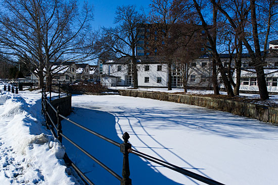 Enköping har fortfarande vinterskrud Enköping har fortfarande vinterskrud